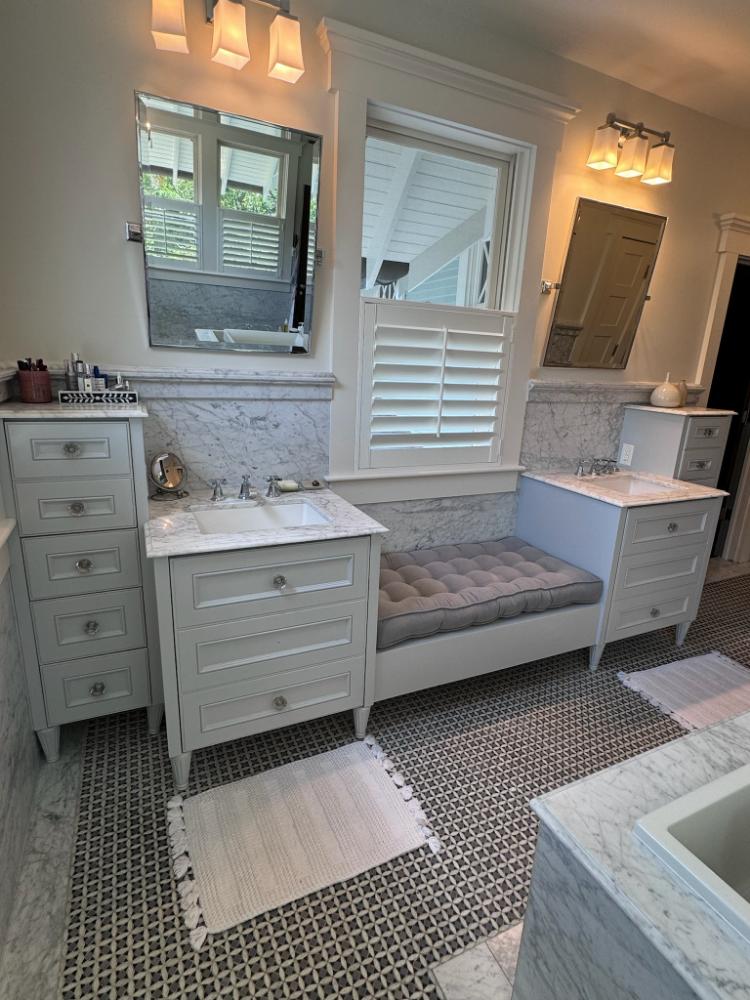 Is Cabinet Painting Better Than Replacement for Tampa Kitchens?